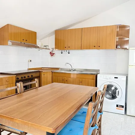 Se237- Senigallia, Comodo Trilocale Vicinissimo Dal Mare Senigallia