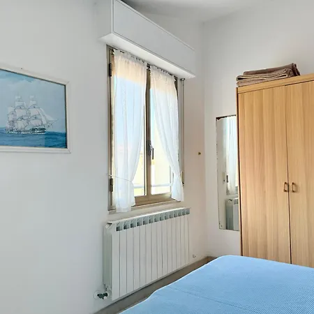 Se237- Senigallia, Comodo Trilocale Vicinissimo Dal Mare